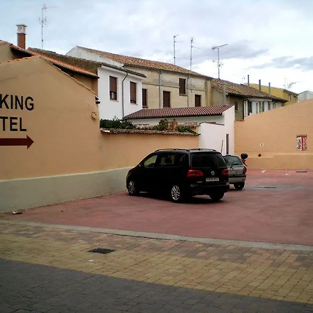 Tierra De Campos Hotel 2*