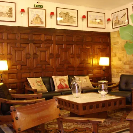 Hotel Tierra De Campos