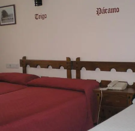 Ξενοδοχείο Tierra De Campos