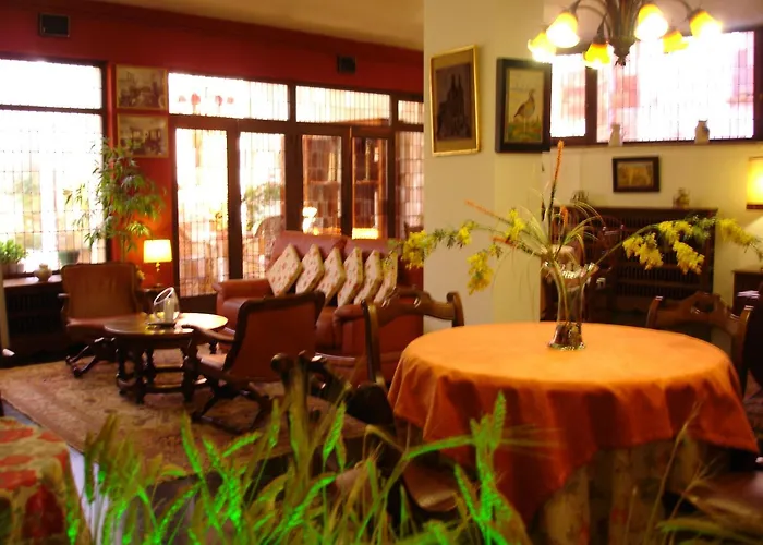 Hotel Tierra De Campos 2*